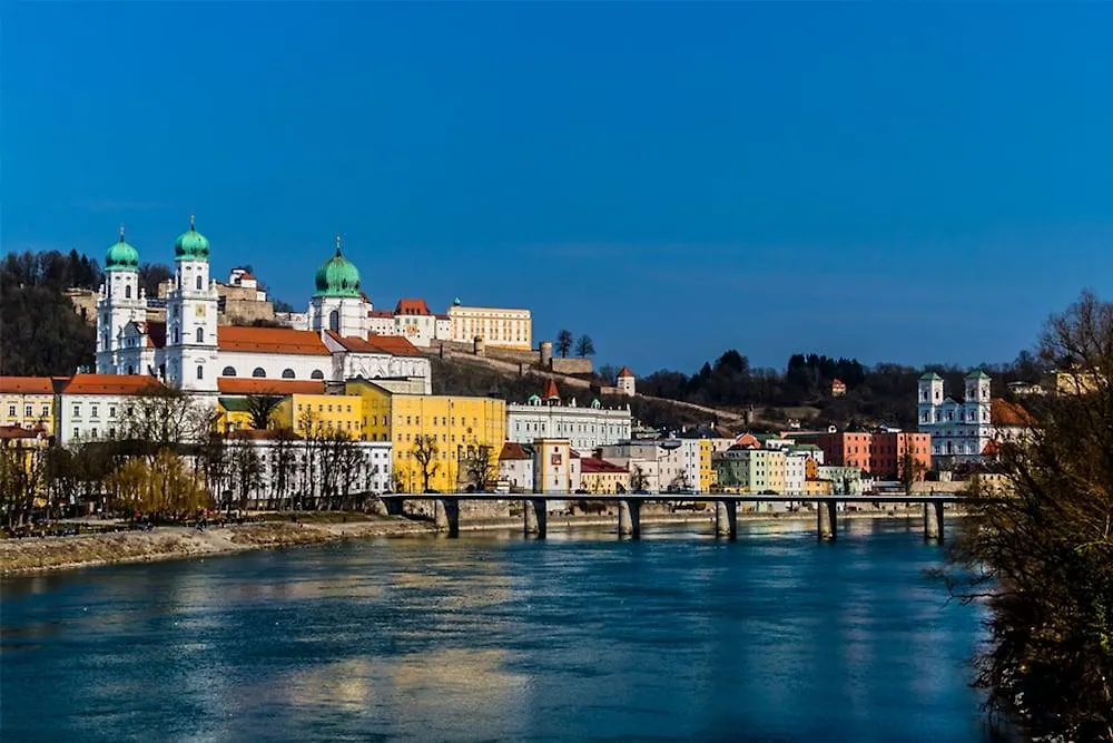 Amedia Express Passau, Trademark Collection By Wyndham Hotel