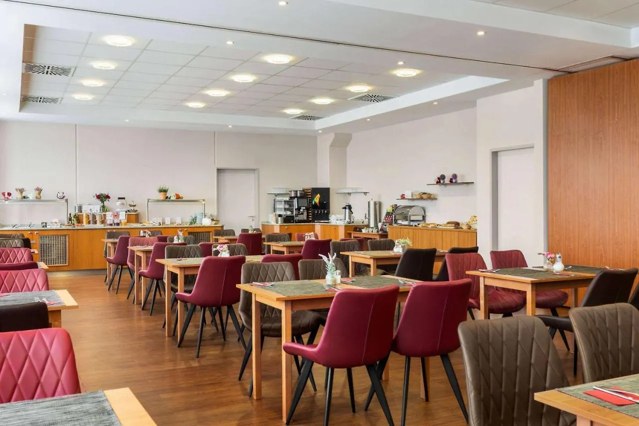 Hotel Amedia Express Passau, Trademark Collection By Wyndham
